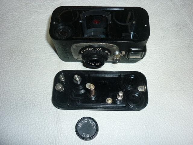 極希少 完動品 昭和25年◆ミッキー35 ベークライト豆カメラ ボルタ判35ｍｍ