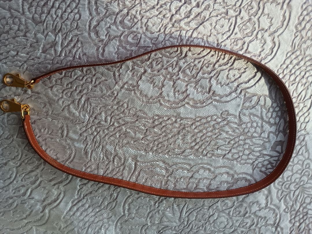 エルメス ケリーバッグ バーガンディ色の付属品 ショルダーストラップ