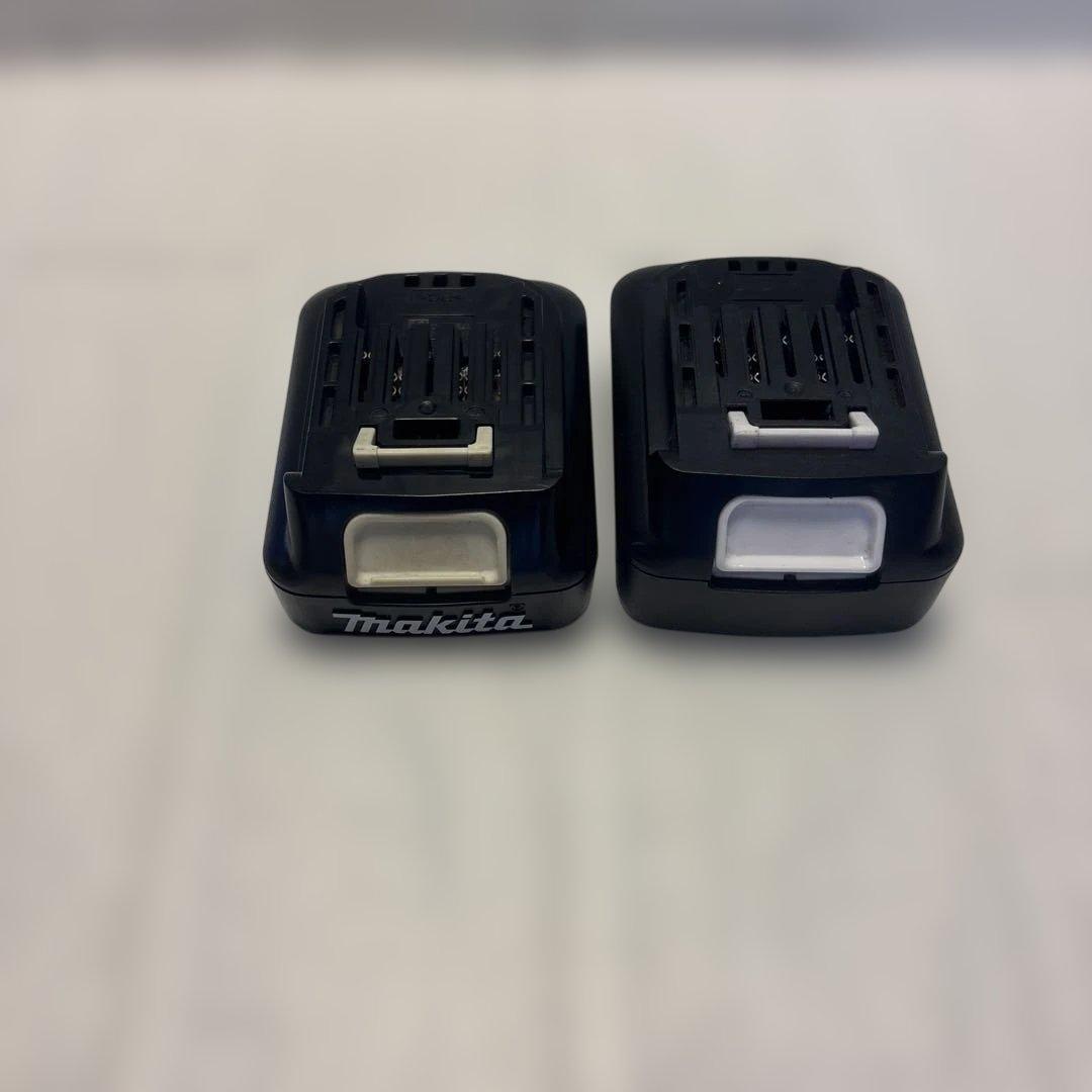 Makita 充電式クリーナ　CL107FD 充電器DC10SA