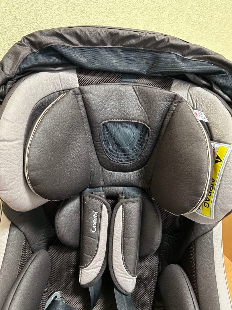 K*a様 COMBI チャイルドシート ネルーム エッグショック CB-UTC