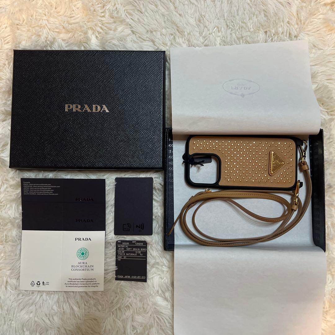 65000円 prada iphone16pro 正規品
