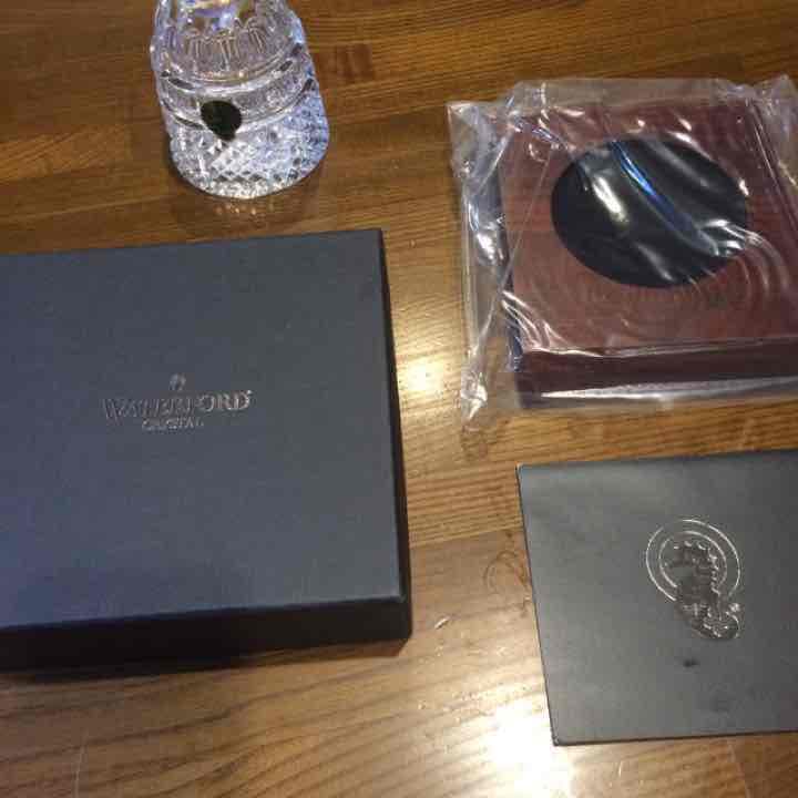  CRYSTAL ペーパーウエイト