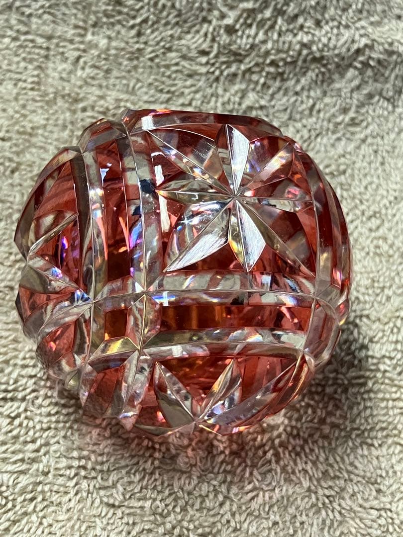 江戸切子　POLA ピンクカットガラス クォーツ時計