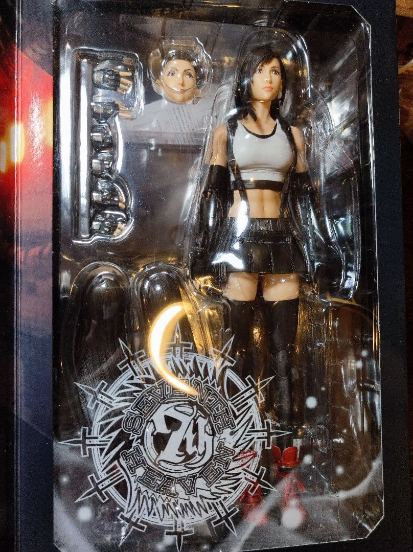 ファイナルファンタジー VII リメイク ティファ・ロックハート フィギュア