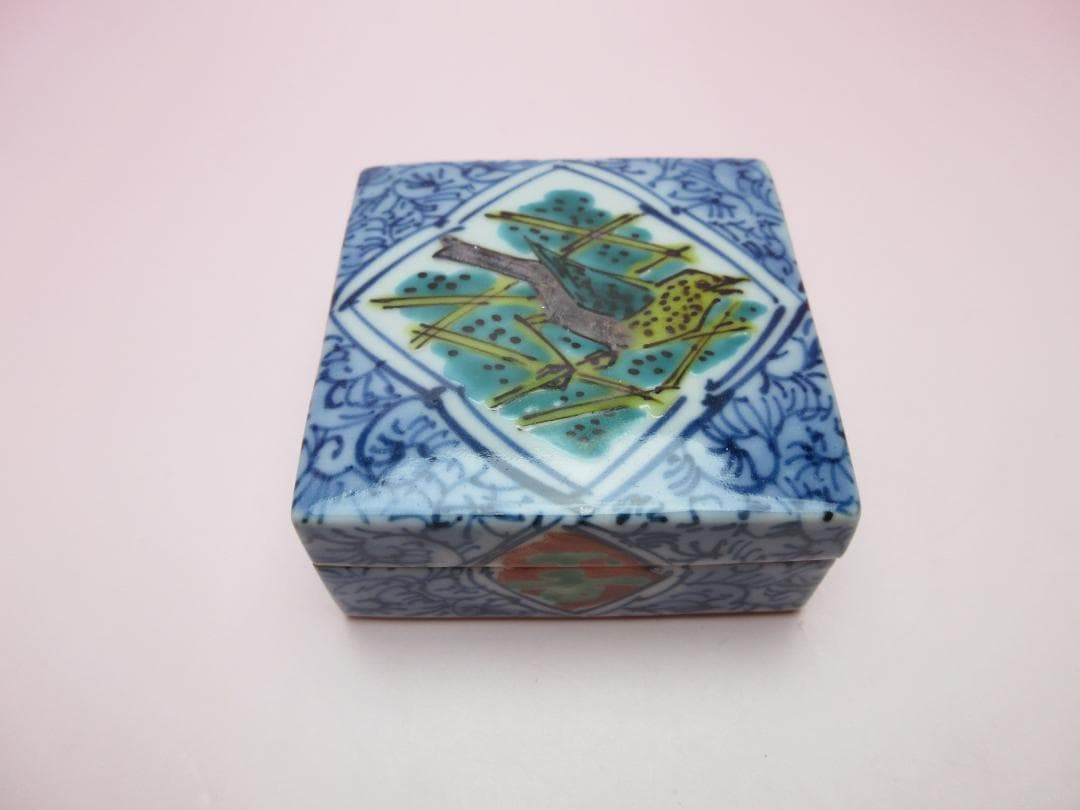 九谷焼 北出不二雄 色絵 小禽文 香合 E03 71215