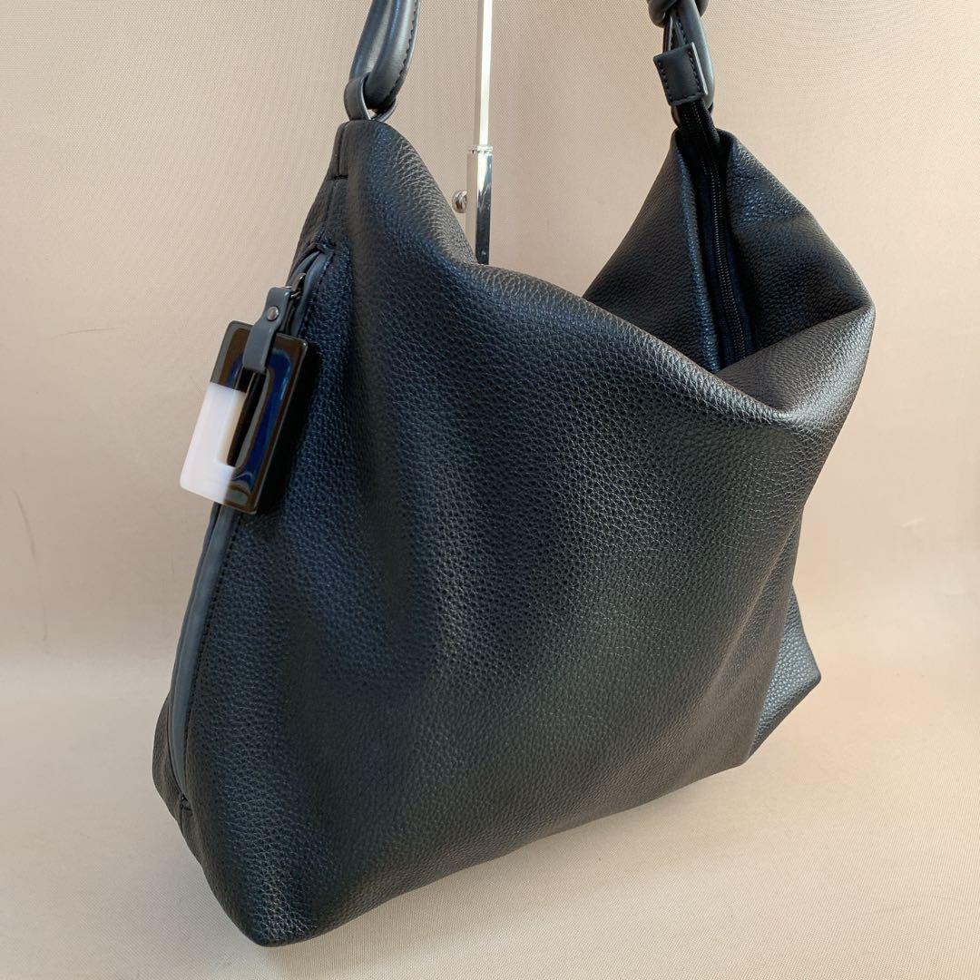 ear PAPILLONNER A4対応 樹脂パーツワンハンドルバッグ　ブラック