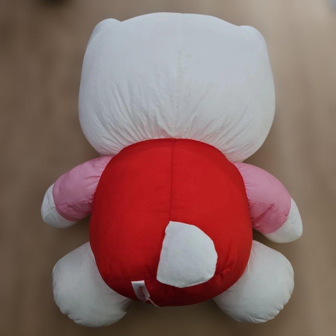 サンリオ　キティ　シャカシャカ　ぬいぐるみ