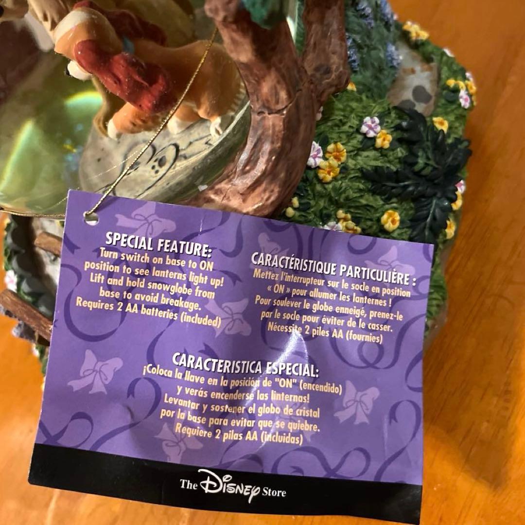 ディズニーストア　わんわん物語Lady&Trumpスノーグローブ　オルゴール付き