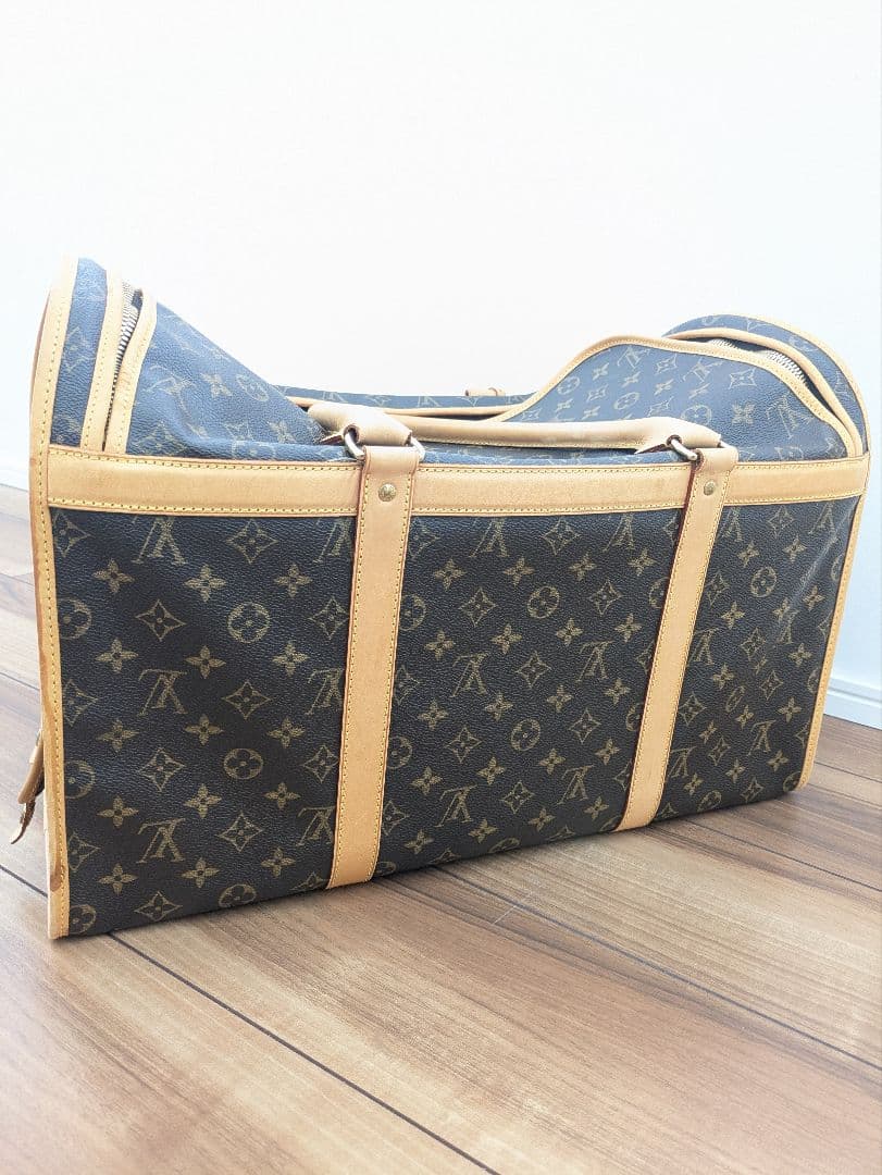 LOUISVUITTON　ペットキャリー