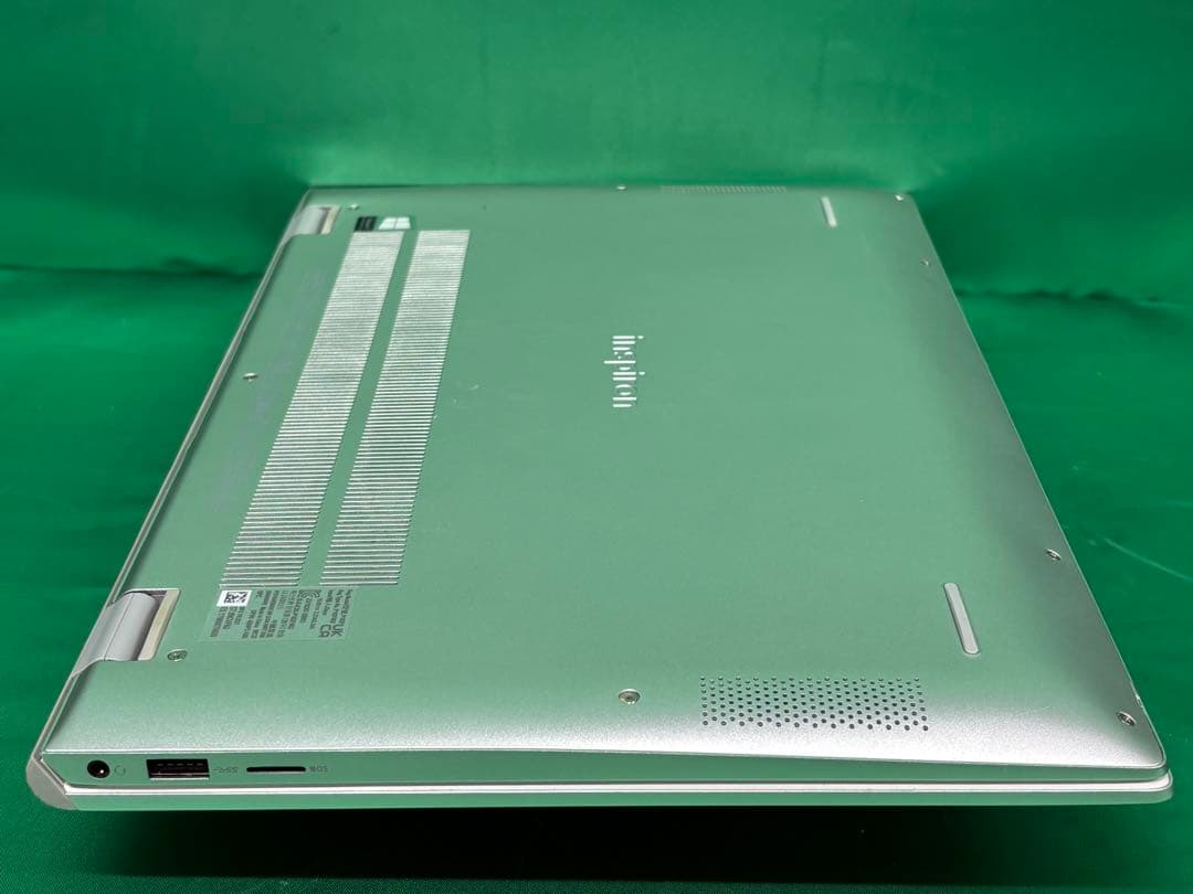 ⭐️M1012A⭐️ Dell inspiron 5502 i7-1165G7