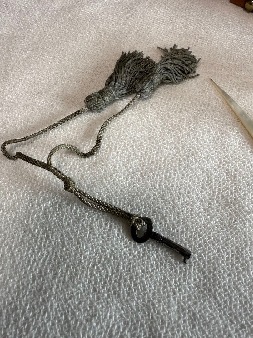 1850年代つけペンバコ、クリスタルインク瓶、螺鈿箱