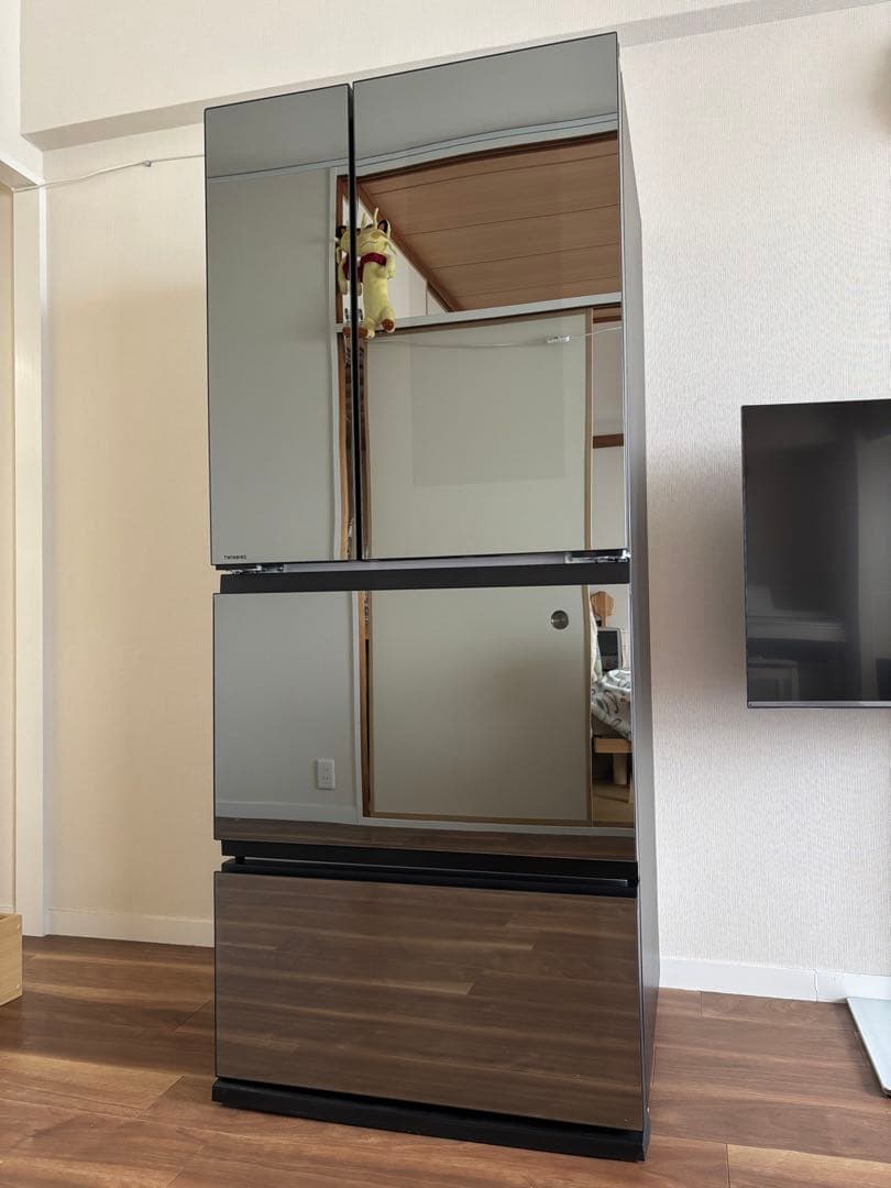 極美品 ツインバード 中身が見える冷蔵庫　フレンチドア 4ドア 冷凍冷蔵庫