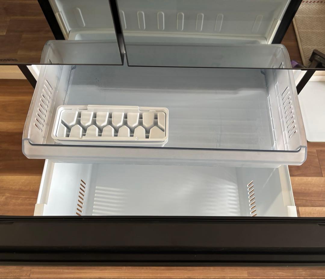 極美品 ツインバード 中身が見える冷蔵庫　フレンチドア 4ドア 冷凍冷蔵庫