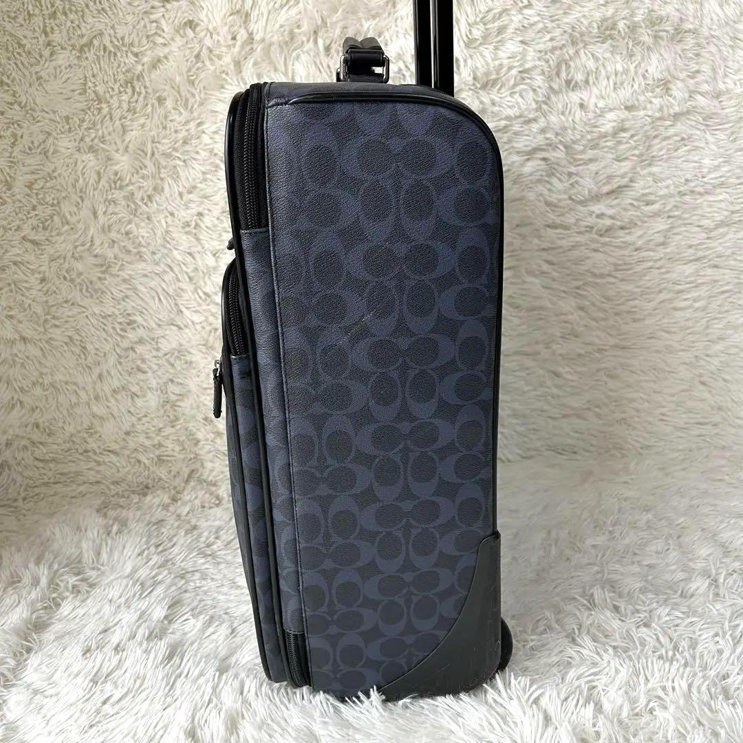 ⭐︎人気⭐︎COACH PVC シグネチャー スーツケース 2泊３日 ネイビー