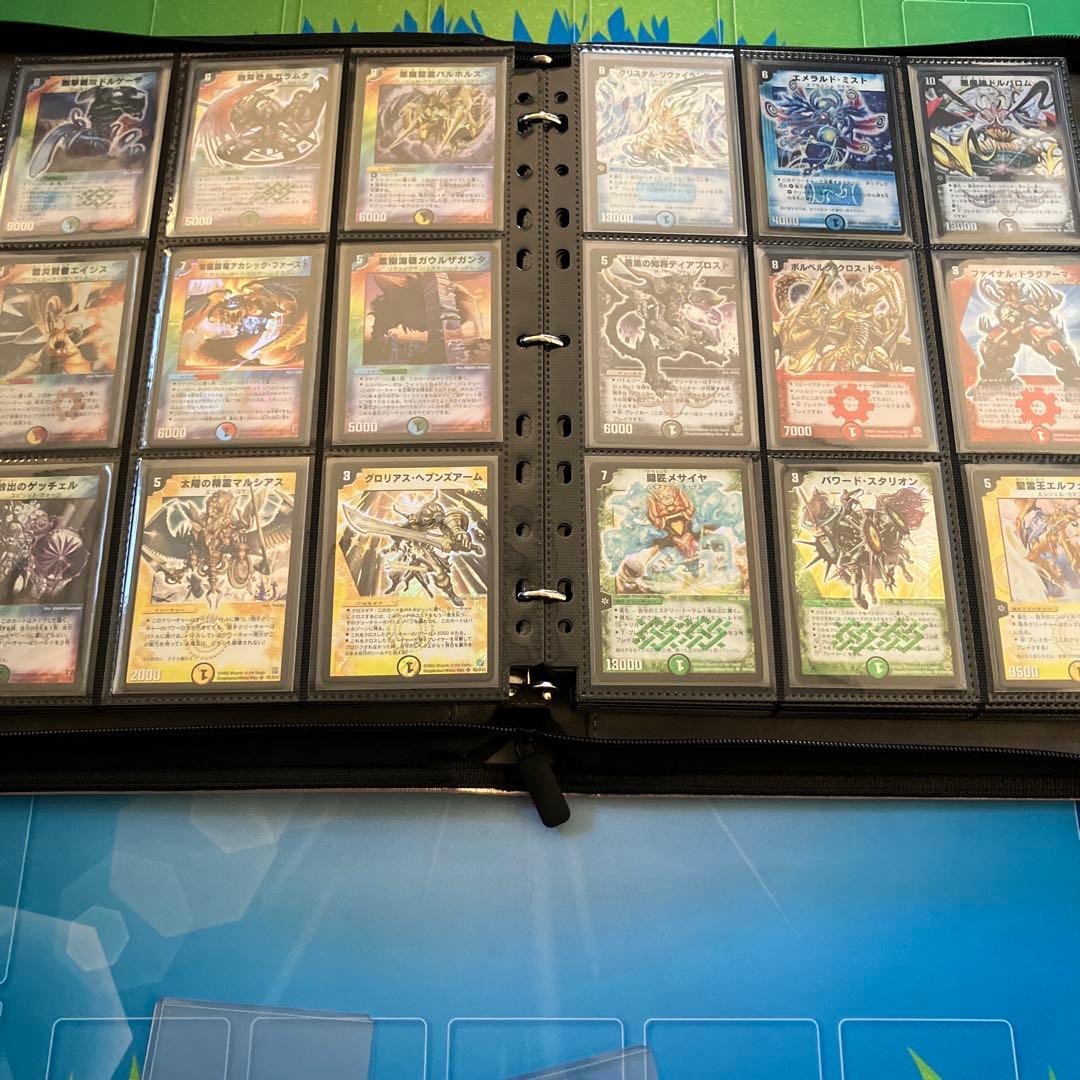 デュエルマスターズ　dm1〜dm28までのsr.vrコンプリートファイル