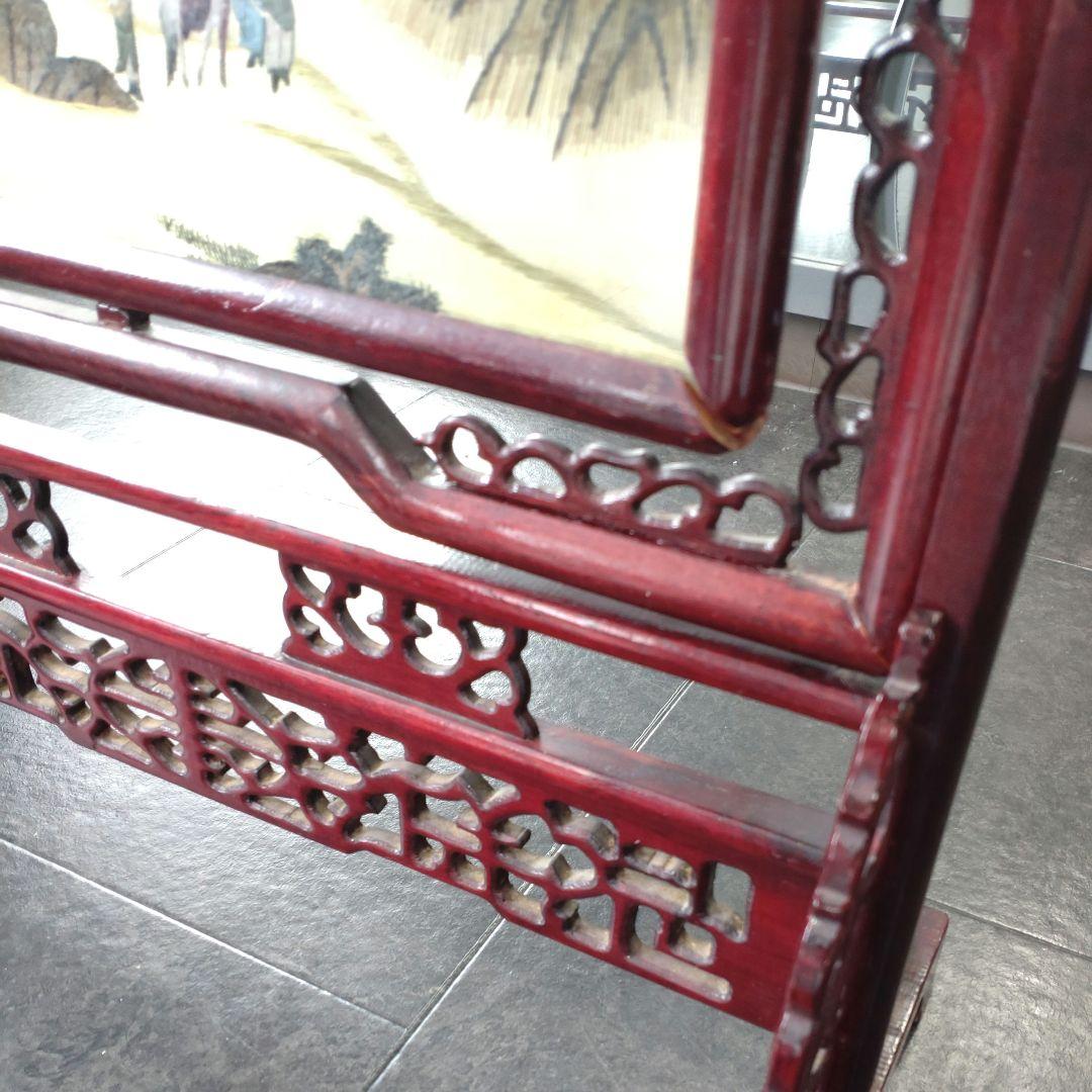 【希少　古代中国】刺繍　両面ガラス細工　唐木　古玩　骨董品　装飾品　山村海画