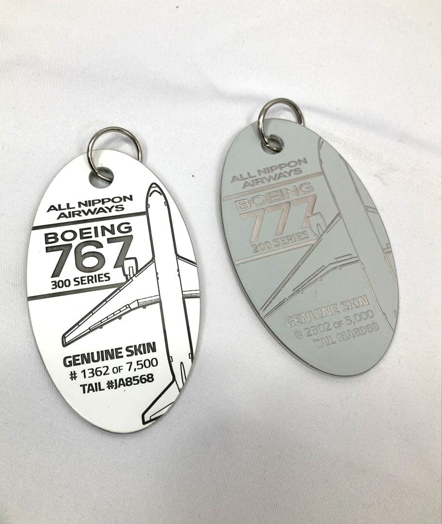 3335N9テ 美品 限定品 2点 ANA PLANETAGS 航空機 タグ