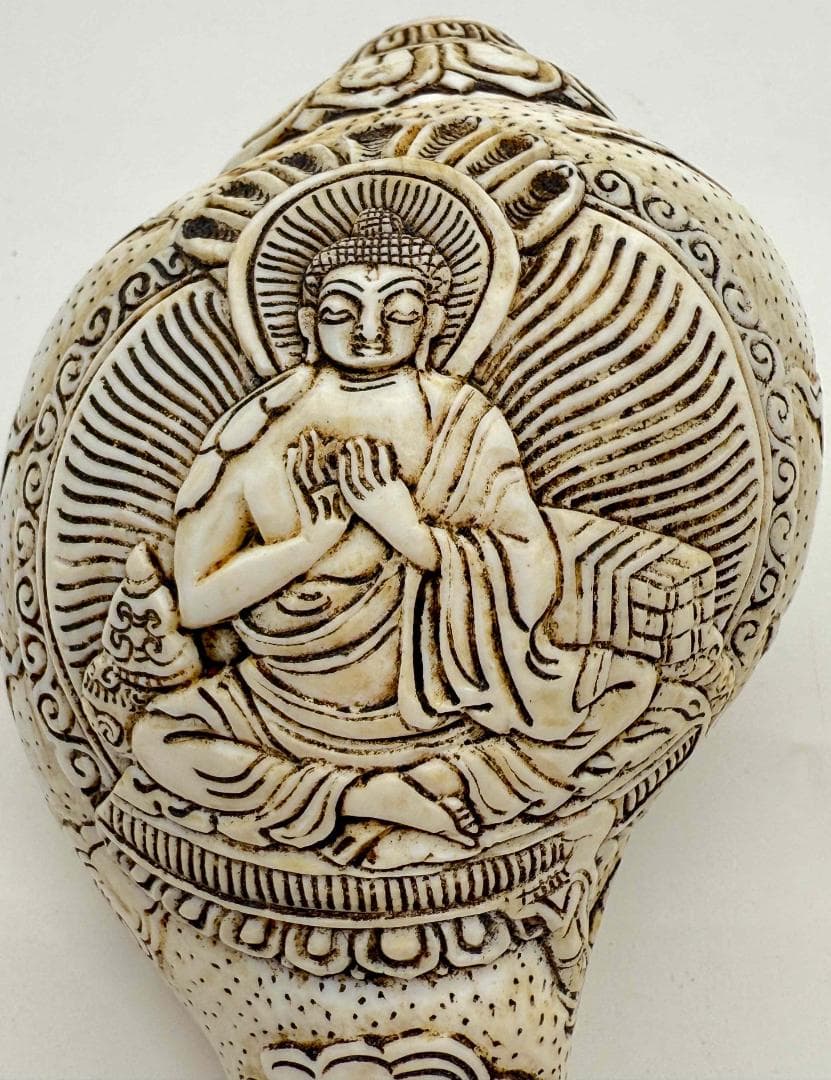 ◆チベット密教法具　法螺貝（シャンカ）・ナーガールジュナ（龍樹)
