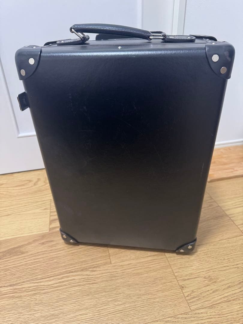 早いもの勝ち　美品　グローブトロッター センテナリー　18インチ　ブラック