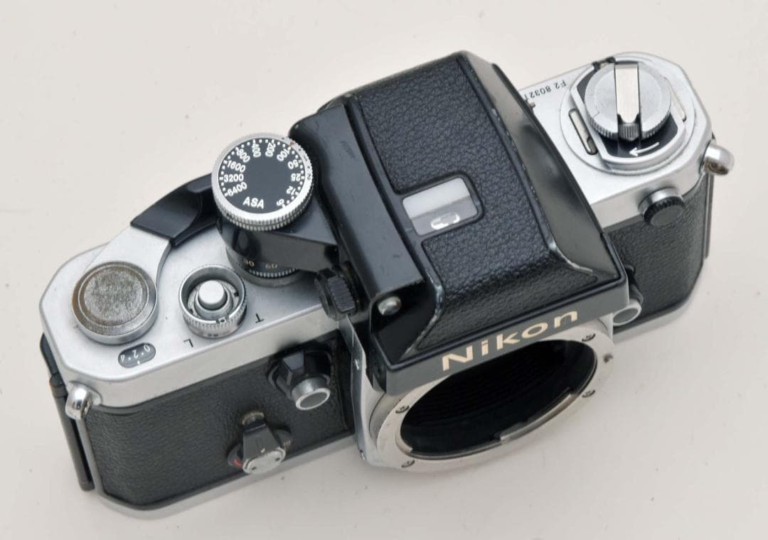 NIKON F2 フォトミック　シルバー/ハッセルブラッド500M/C