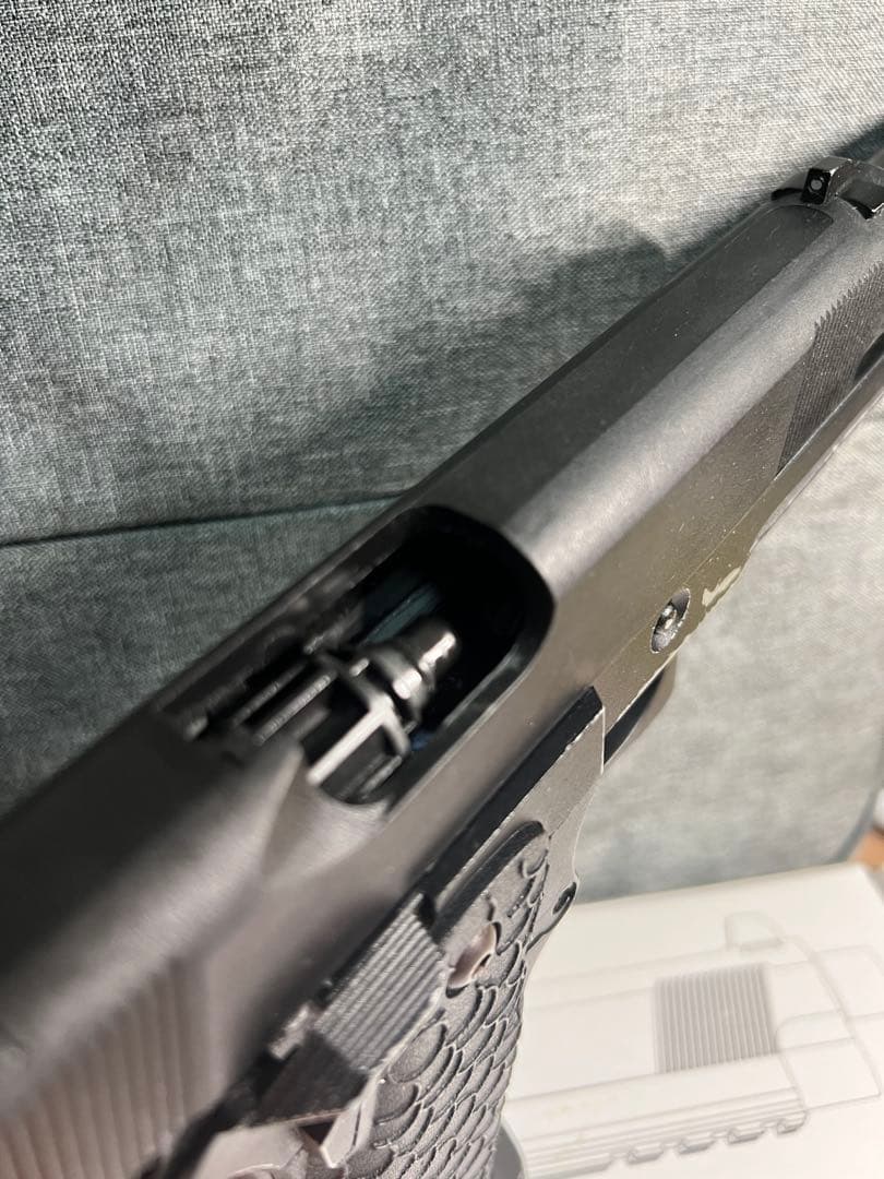 トイガン Baton BS-HOST CO2GBB