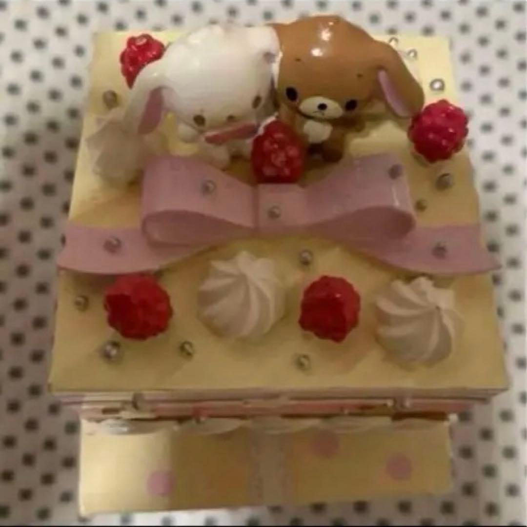 超レア　サンリオ　公式　シュガーバニーズ　手巻きオルゴール　ハンドタオル他