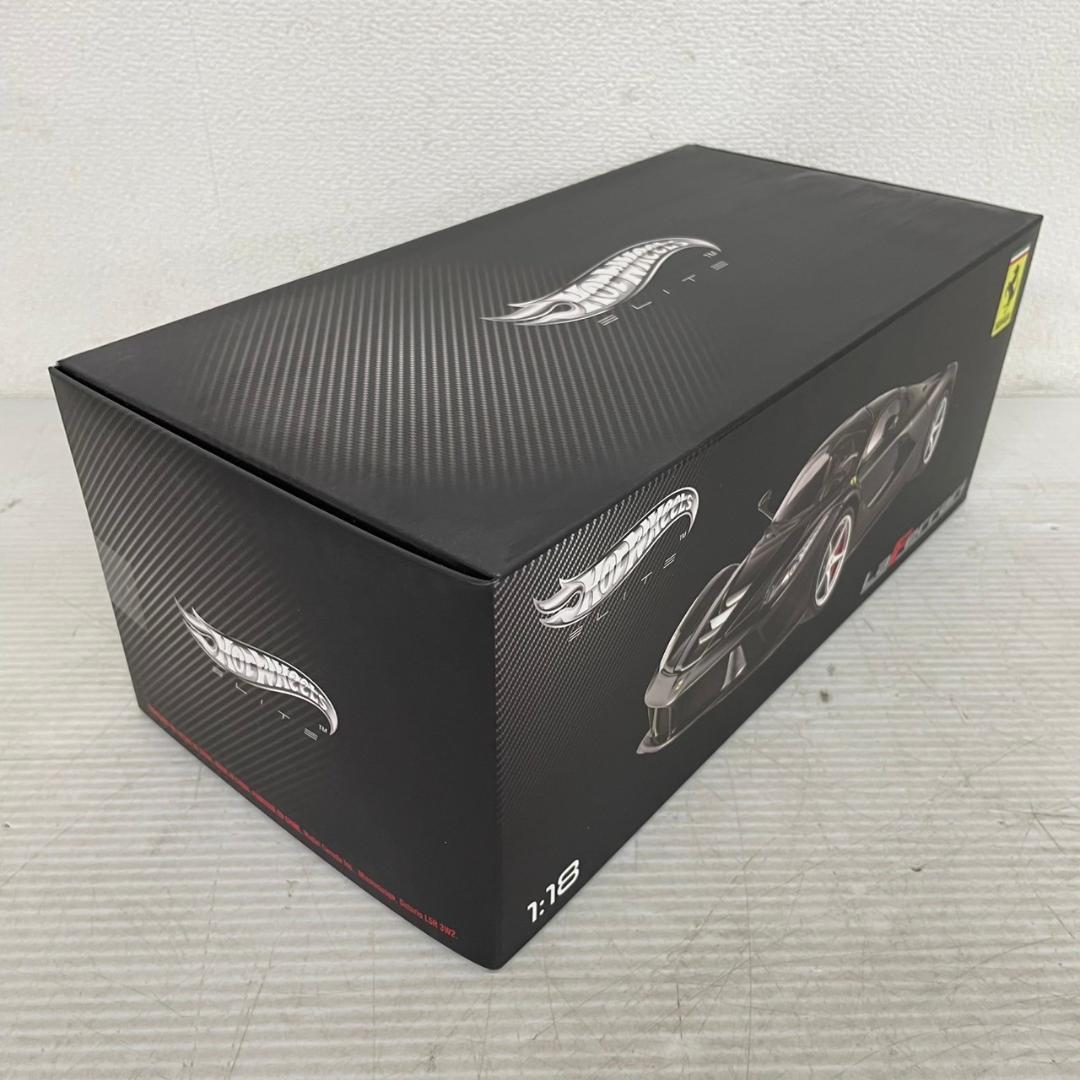 ホットウィール ラフェラーリ ブラック 1/18 ミニカー Y0956