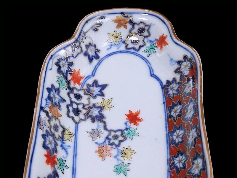 大聖寺伊万里　金襴手　紅葉の図　隅切長皿　 N1071AS-DCl