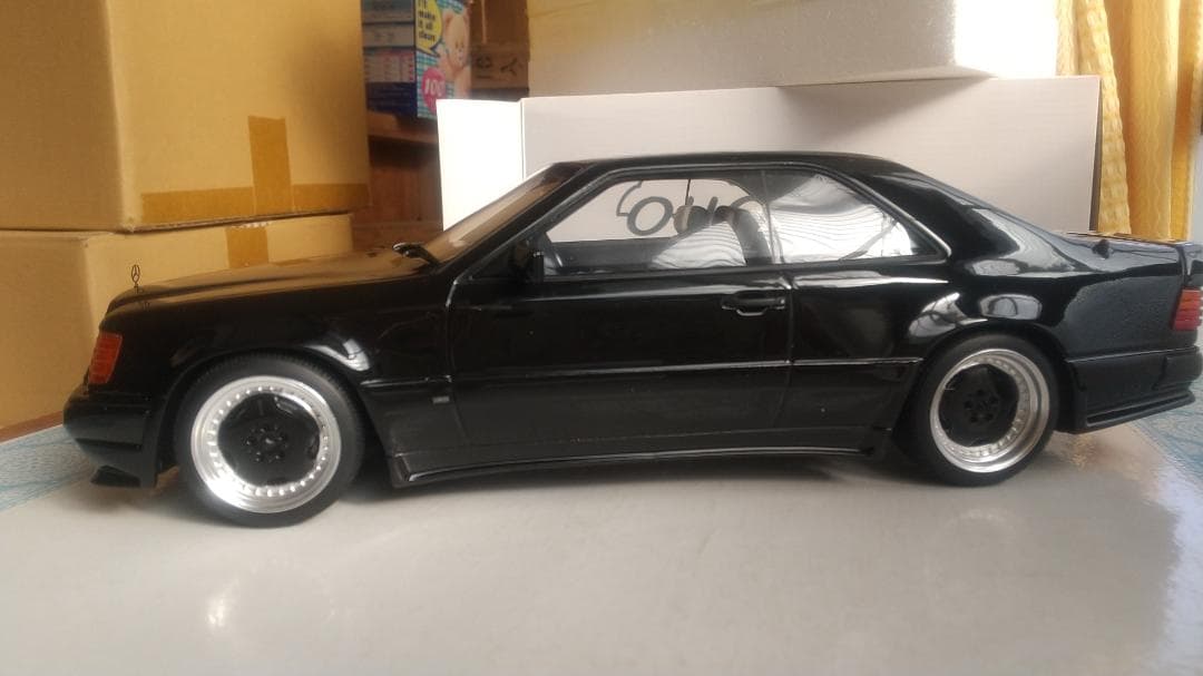 OTTO 1/18 メルセデス ベンツ ハンマー