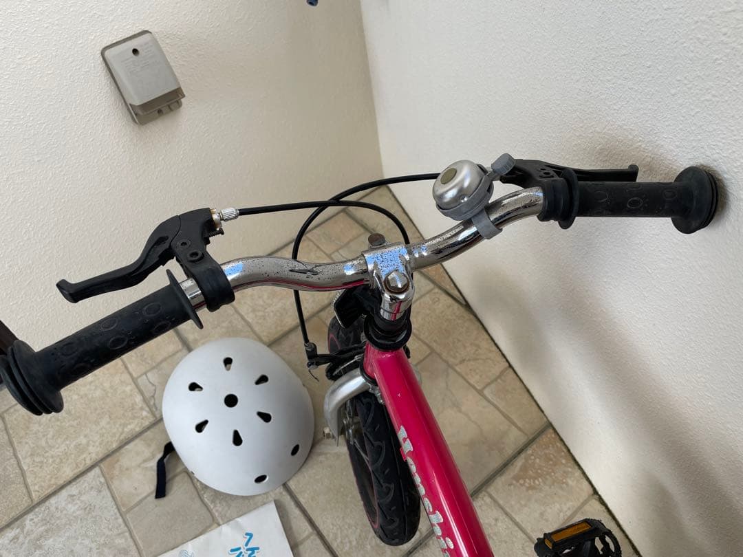 へんしんバイク Henshin 幼児用自転車 ヘルメット（Ⅿサイズ）付き