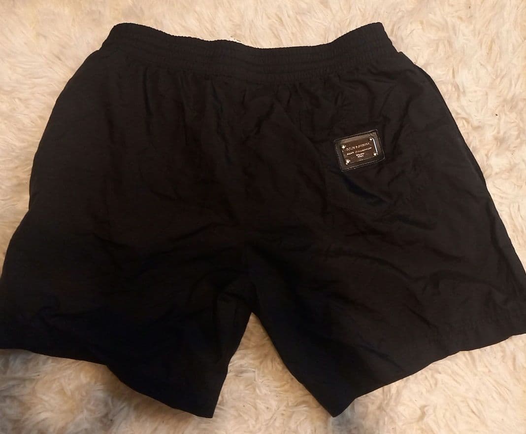 DOLCE&GABBANA　スイムパンツ　美品　メンズ　プレート付き