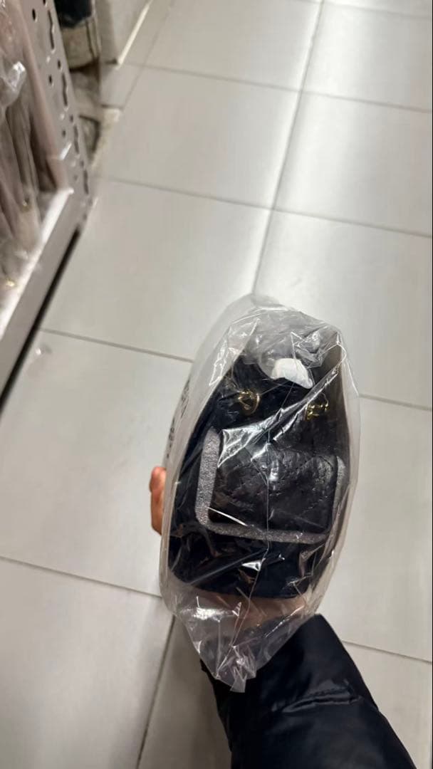 新品未開封CHARLES&KEITHDuoドゥオツーウェイフロントフラップバック