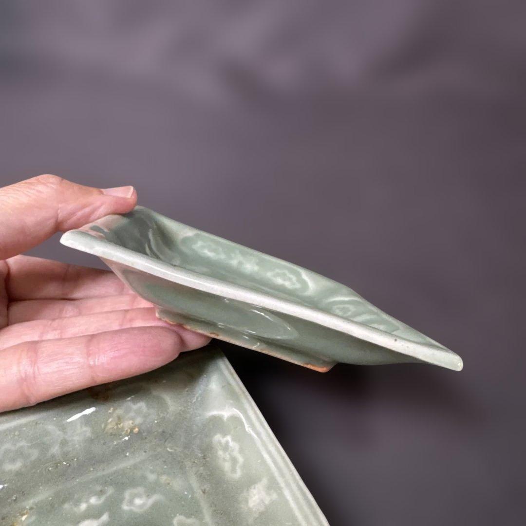 G26 送料無料　三田青磁　鹿の図　角皿　2枚　古美術　和骨董