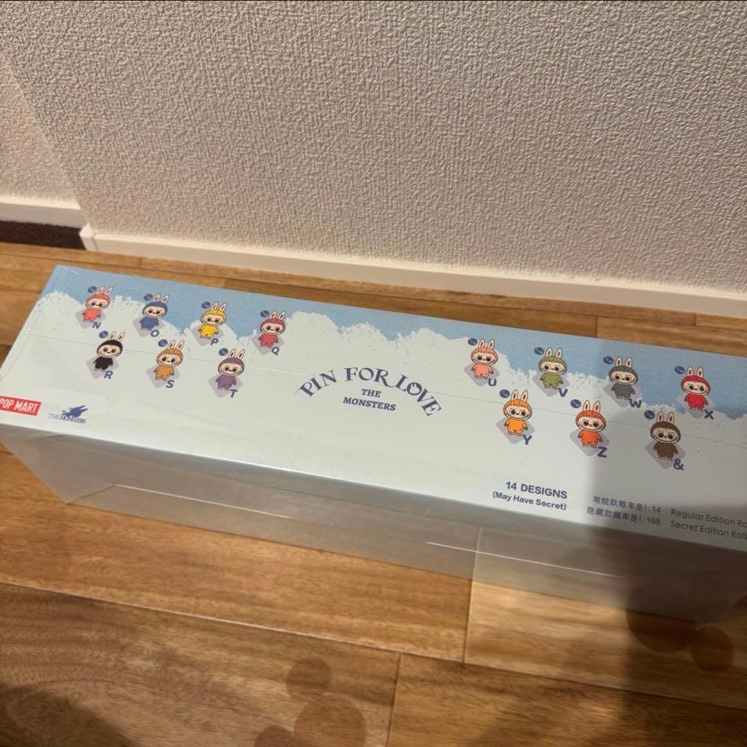 イニシャル　ラブブ PIN FOR LOVE アソートボックス