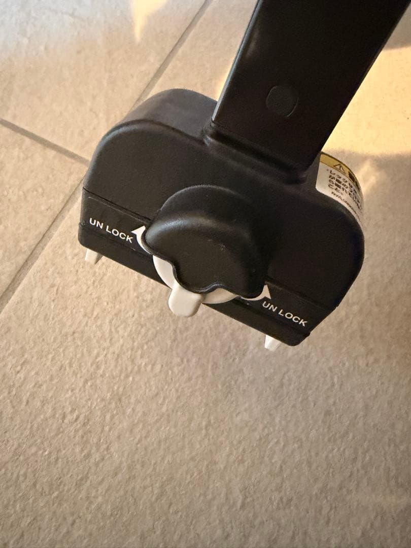 ApricaISOFIXチャイルドシートフラディアプラスシルバーブラック