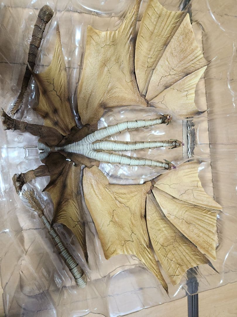 k*i様 HIYA TOYS ハイヤトイズ　キングギドラ　2019