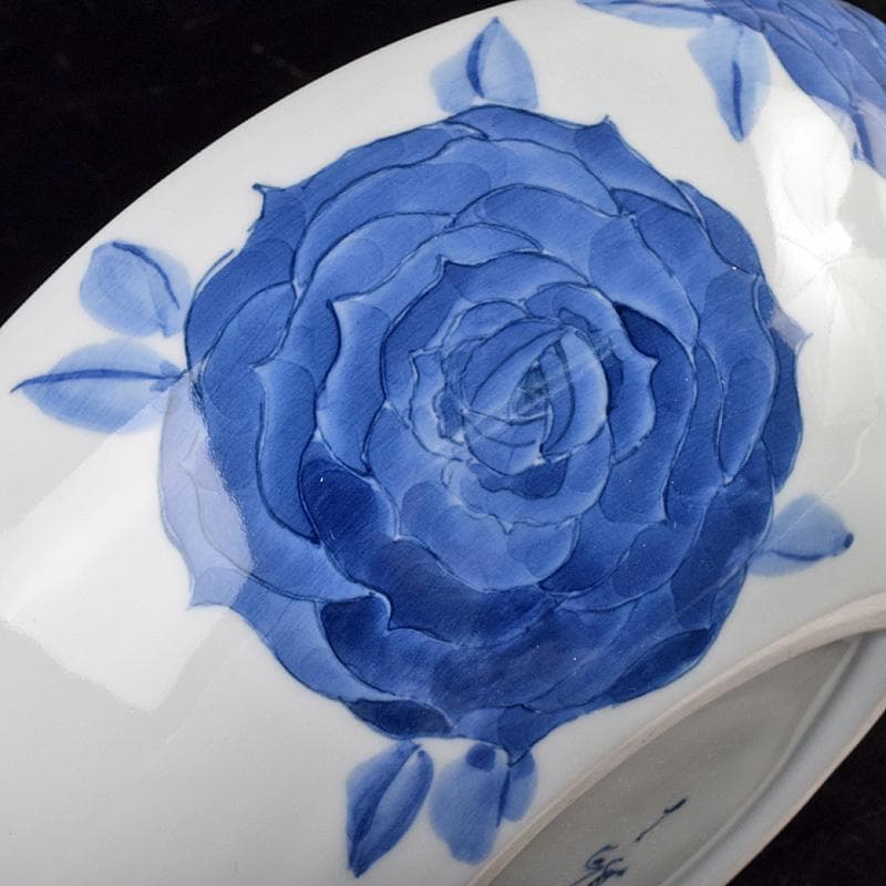 陶芸家　黒部駒子作　染付　椿文　楕円鉢　共箱　V　R9347