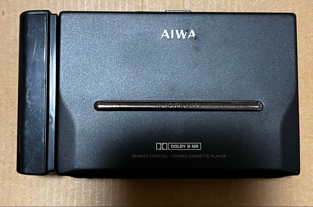 d*7様 aiwa ウォークマン　本体　イヤホン