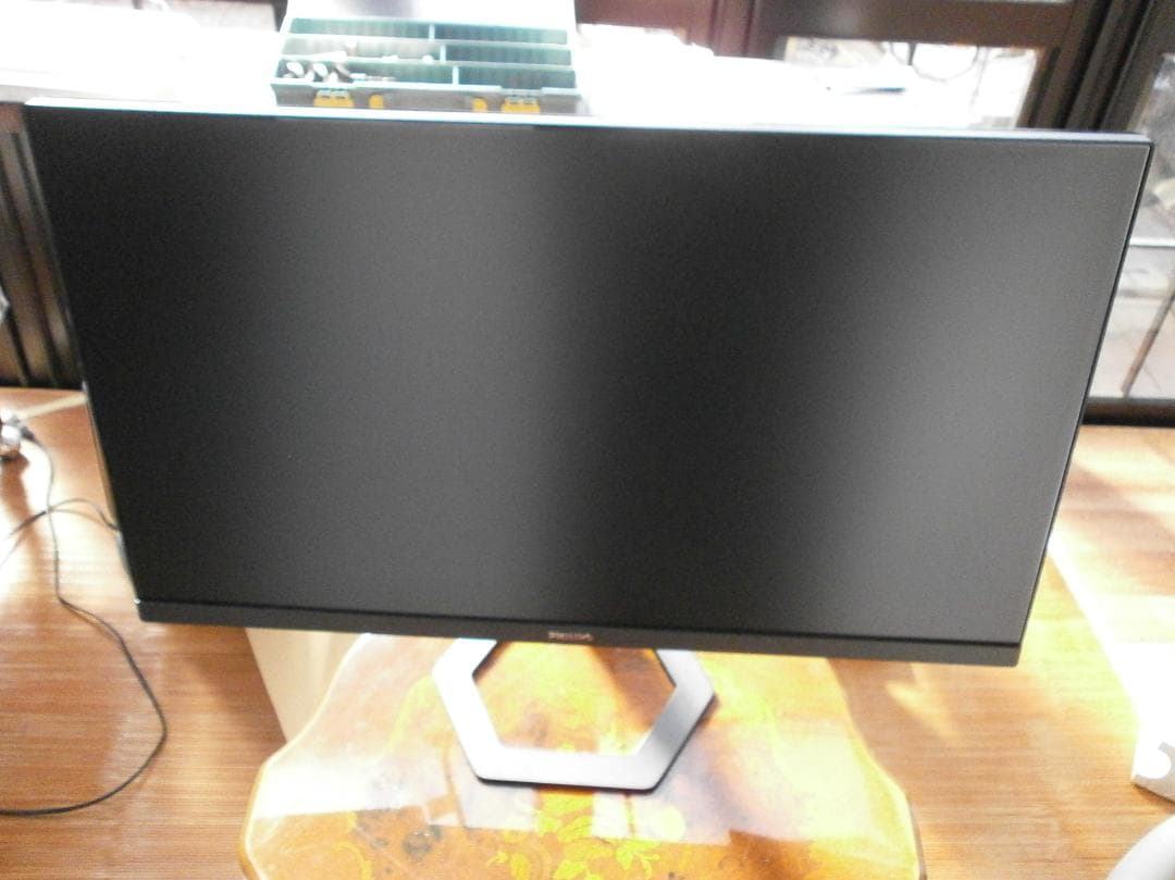 未使用　PHILIPS 27E1N55 27インチ QHD モニター