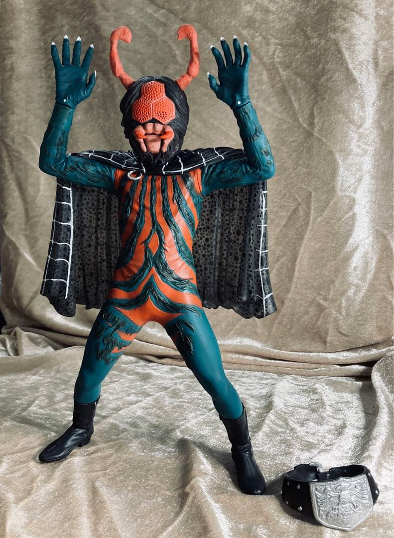 完成品　ビリケン商会　蜘蛛男　リアルモデルキットシリーズ