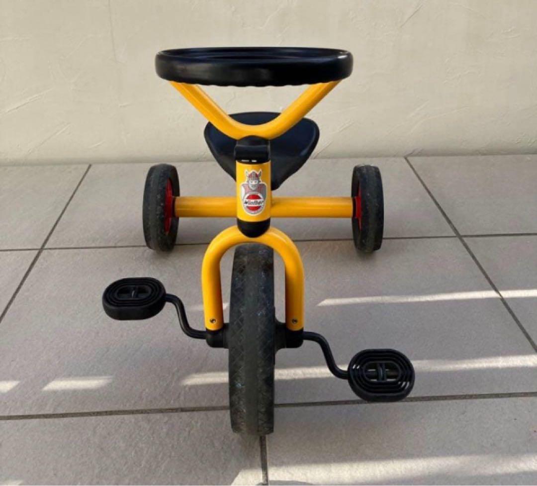 BorneLund. 三輪車 黄色/黒