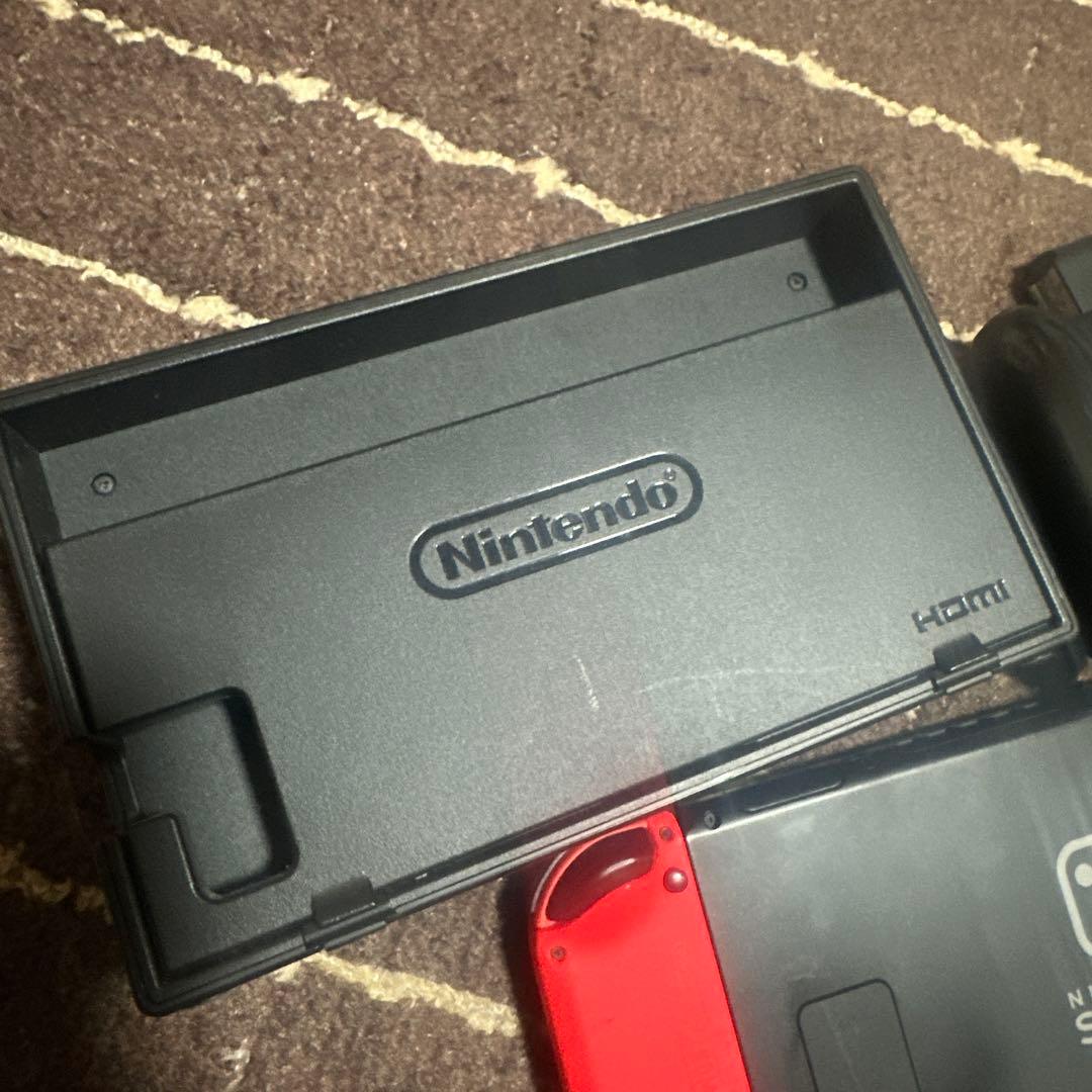 Nintendo Switch 赤/青 本体 充電器付き