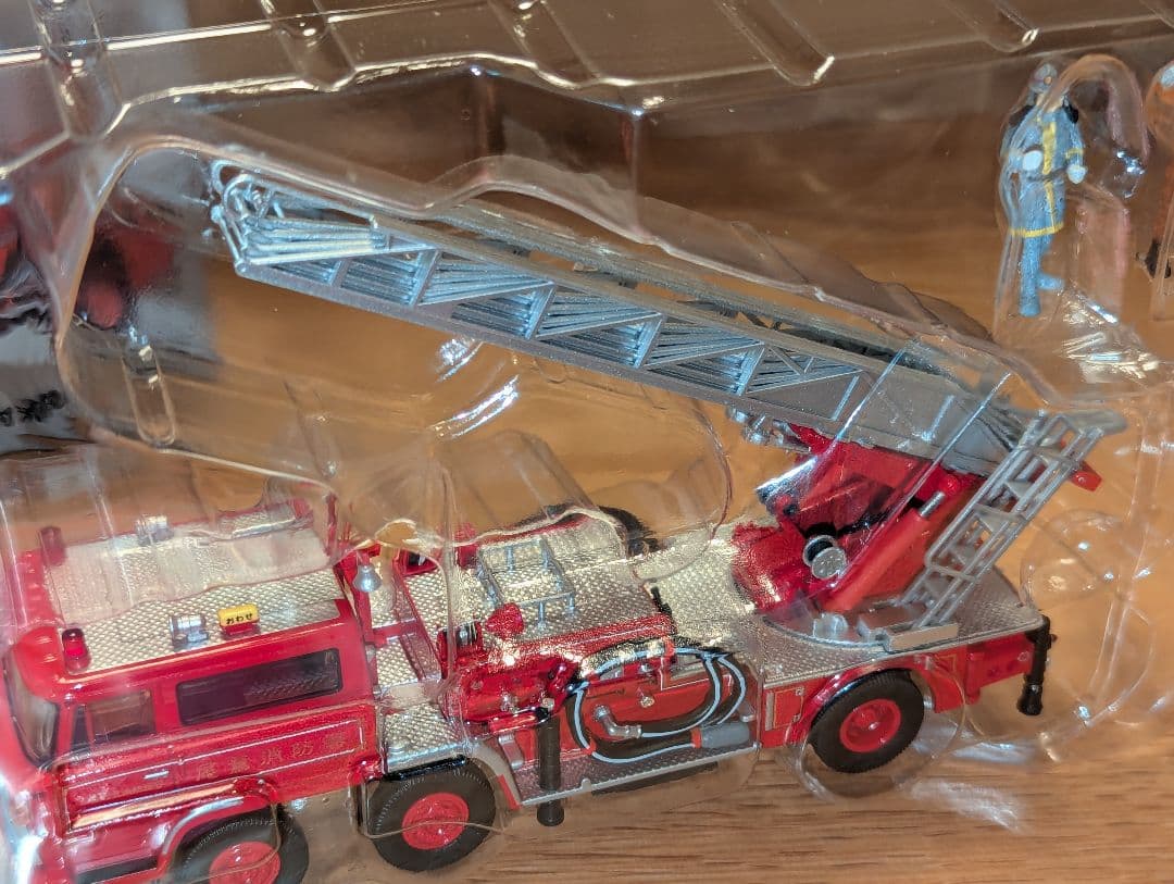 トミカリミテッドヴィンテージネオ 日野TC343 はしご付き消防車(尾鷲消防署)