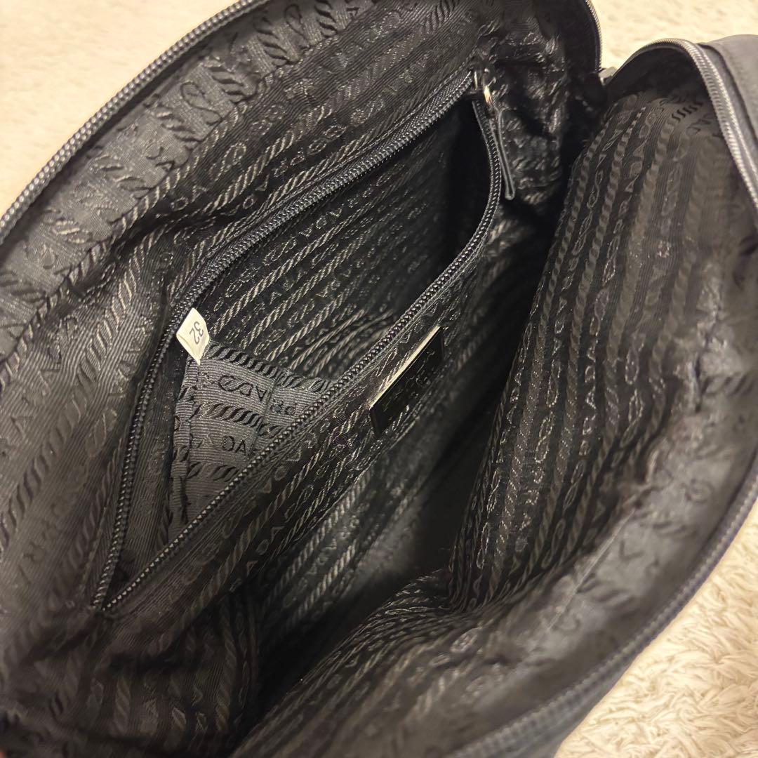 PRADA プラダ　ナイロン ハンドバッグ 三角ロゴ　ブラック　美品