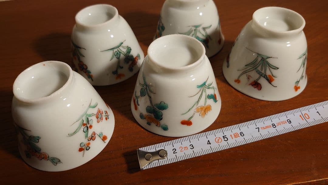 李朝　白磁　色絵　華の図　アンティーク李朝　煎茶碗　５客
