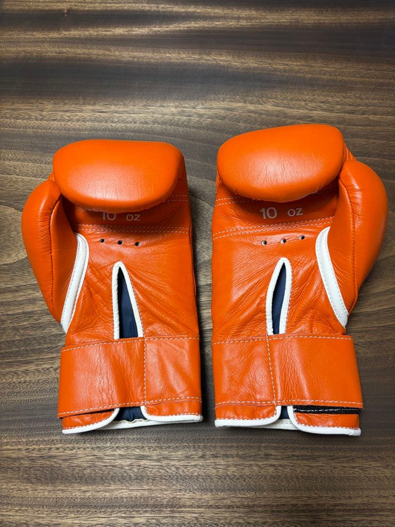 Winning ボクシンググローブ 10oz オレンジ