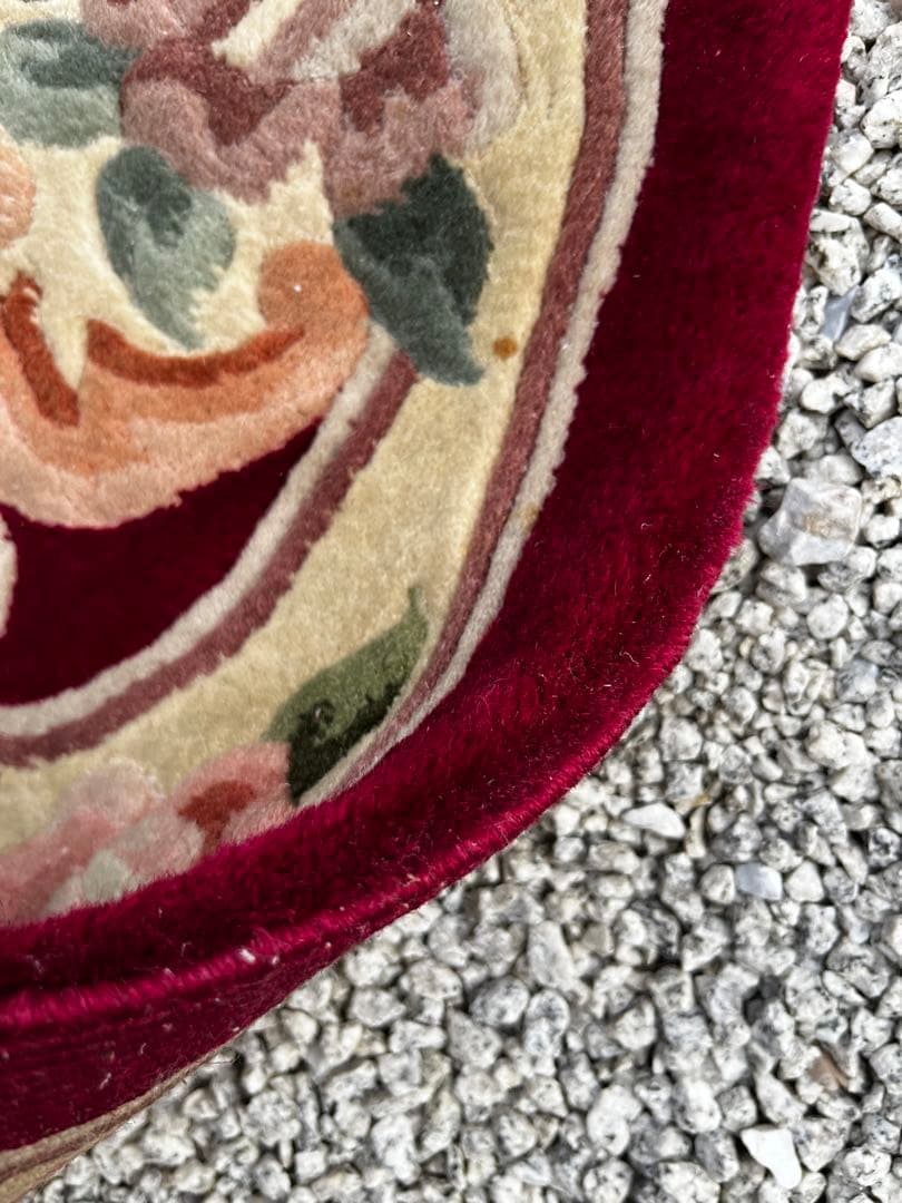 緞通　段通　絨毯　肉厚　花柄　房あり　厚さ2cm 綺麗なワインレッド