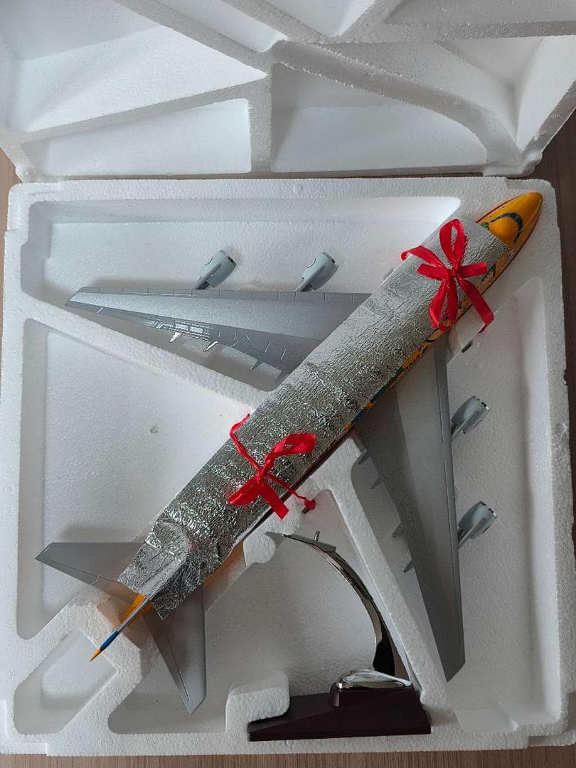 中古品　飛行機模型　ANA　全長約47cm　ボーイング　B747　スタンド付