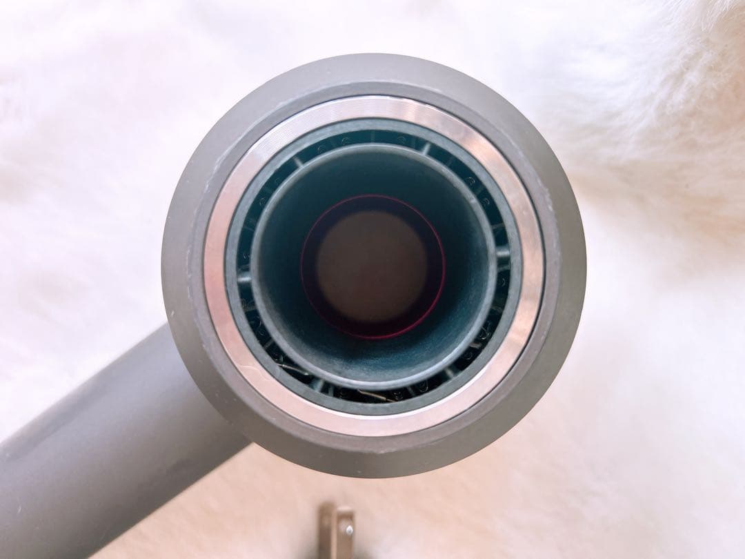 ダイソン　ヘアドライヤー　C7S-JP-NDJ1653A 箱あり