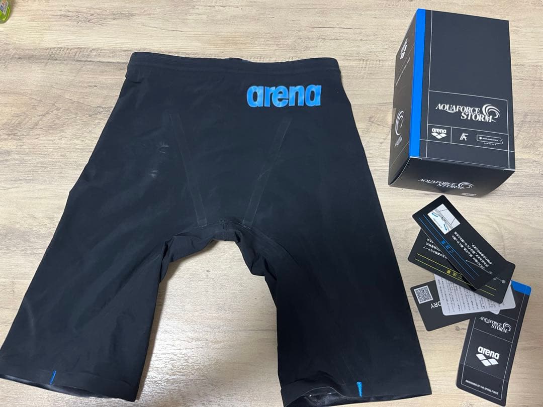 【着用1回】arena アクアフォース ストーム MF ブラック